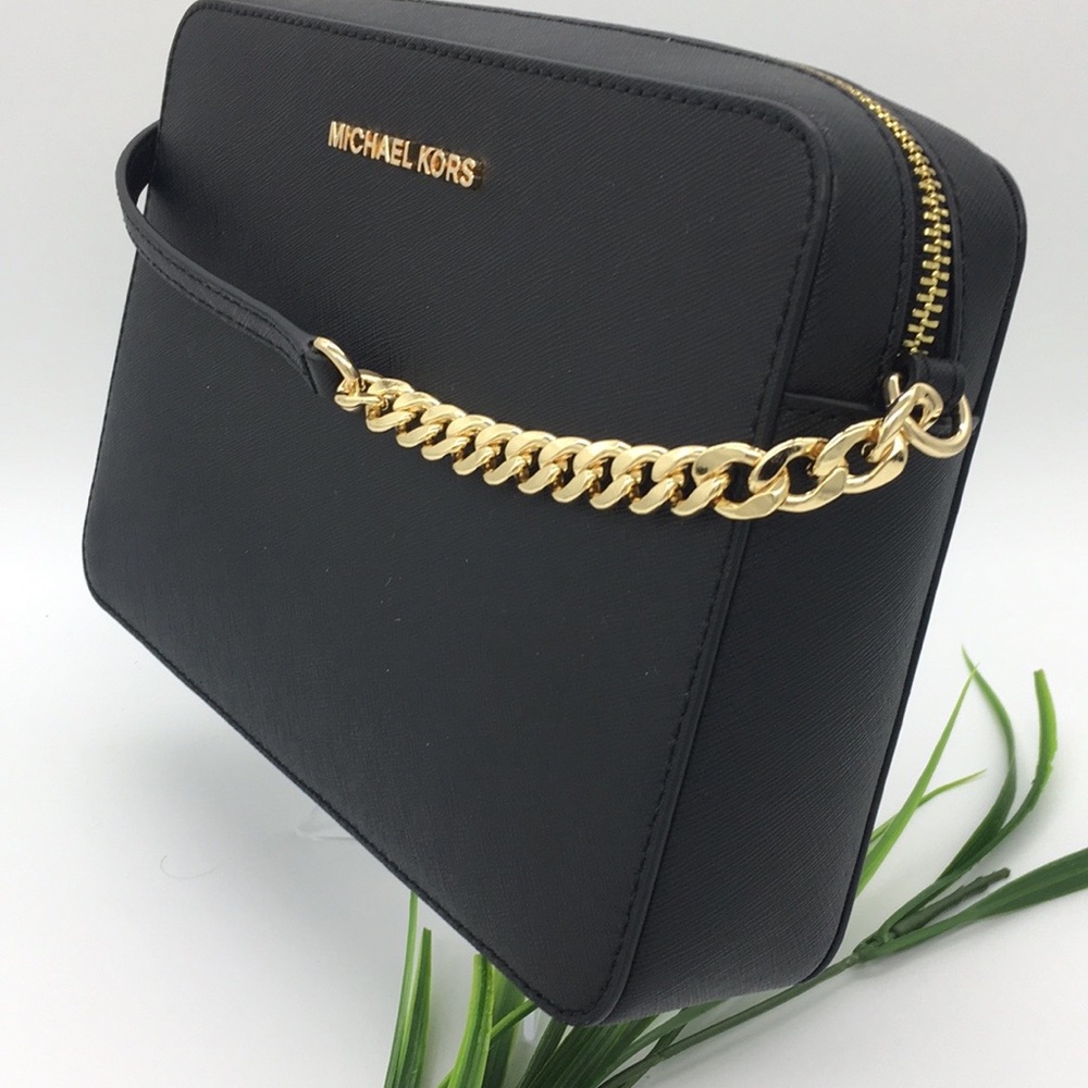 MICHAEL KORS JET SET ITEM LG EW CROSSBODY BLACK /GOLD - Picture 2 of 8